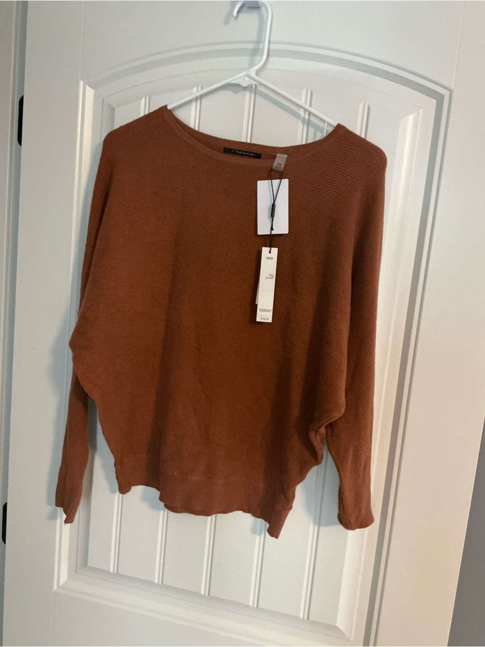 NWT Tahari Fine Dolman Sweater. Soft brown. Size Medium.